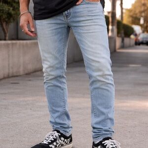 Hollister Men's Light Blue Skinny Jeans